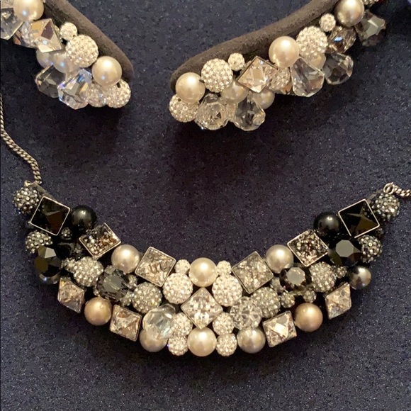 SWAROVSKI ECLIPSE NECKLACE - Picture 5 of 10